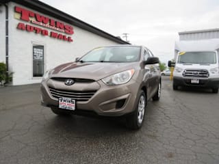 2010 Hyundai Tucson GLS KM8JT3AC6AU111468 2010 Hyundai Tucson GLS