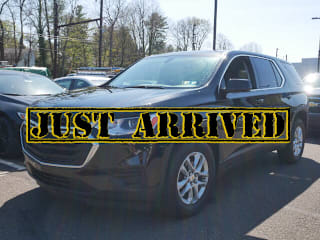 2018 Chevrolet Traverse 1GNEVFKW0JJ212606 2018 Chevrolet Traverse
