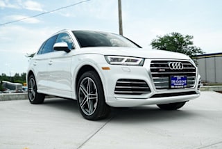 2020 Audi SQ5 3.0T quattro Premium Plus WA1B4AFY2L2025923 2020 Audi SQ5 3.0T quattro Premium Plus