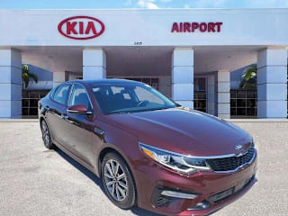 2019 Kia Optima 5XXGU4L16KG275095 2019 Kia Optima