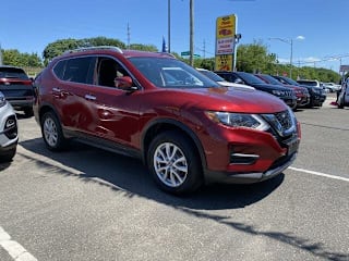 2018 Nissan Rogue S 5N1AT2MV2JC790877 2018 Nissan Rogue S