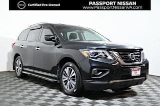 2017 Nissan Pathfinder SL 5N1DR2MM1HC606722 2017 Nissan Pathfinder SL