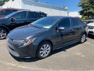 2021 Toyota Corolla LE JTDEPMAE2MJ128386 2021 Toyota Corolla LE
