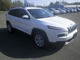 2018 Jeep Cherokee Latitude Plus 1C4PJMLB9JD529988 2018 Jeep Cherokee Latitude Plus
