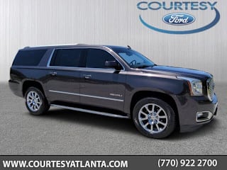 2017 GMC Yukon XL Denali 1GKS2HKJ0HR133716 2017 GMC Yukon XL Denali