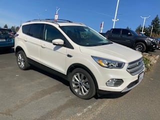 2018 Ford Escape Titanium 1FMCU9J97JUB74477 2018 Ford Escape Titanium