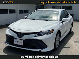 2018 Toyota Camry LE 4T1B11HK4JU635956 2018 Toyota Camry LE