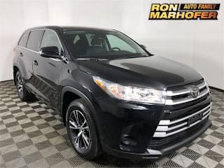 2018 Toyota Highlander LE 5TDBZRFH3JS834617 2018 Toyota Highlander LE