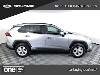 2020 Toyota RAV4 XLE 2T3P1RFV3LC063193 2020 Toyota RAV4 XLE