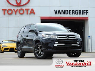 2018 Toyota Highlander LE 5TDZZRFH4JS268496 2018 Toyota Highlander LE