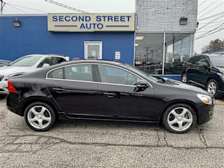 2011 Volvo S60 YV1902FH2B2013852 2011 Volvo S60