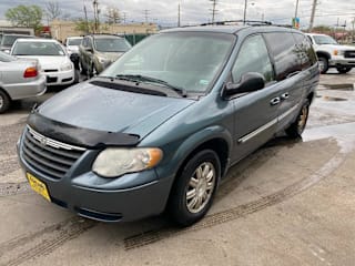 2007 Chrysler Town and Country 2A4GP54L27R260258 2007 Chrysler Town and Country