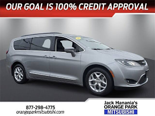 2017 Chrysler Pacifica Touring-L 2C4RC1BG2HR667653 2017 Chrysler Pacifica Touring-L