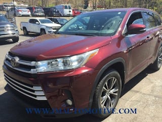 2018 Toyota Highlander LE 5TDBZRFH1JS827973 2018 Toyota Highlander LE