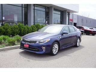 2018 Kia Optima S 5XXGT4L3XJG217591 2018 Kia Optima S