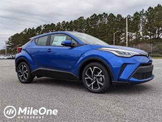 2021 Toyota C-HR XLE NMTKHMBXXMR121963 2021 Toyota C-HR XLE