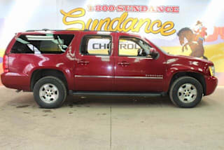 2010 Chevrolet Suburban LT 1500 1GNUKJE38AR276337 2010 Chevrolet Suburban LT 1500