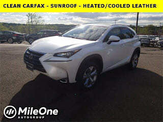 2017 Lexus NX 200t Base JTJBARBZ3H2135749 2017 Lexus NX 200t Base