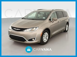 2018 Chrysler Pacifica Touring L 2C4RC1BG2JR158717 2018 Chrysler Pacifica Touring L