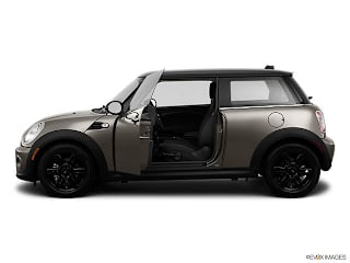 2013 MINI Cooper Cooper WMWSU3C54DT544136 2013 MINI Cooper Cooper