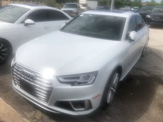 2019 Audi A4 2.0T quattro Premium Plus WAUENAF42KA007467 2019 Audi A4 2.0T quattro Premium Plus