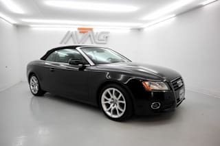 2011 Audi A5 2.0T Premium WAUAFAFH8BN017833 2011 Audi A5 2.0T Premium