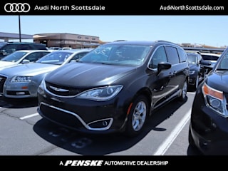 2017 Chrysler Pacifica Touring-L 2C4RC1BG1HR809538 2017 Chrysler Pacifica Touring-L