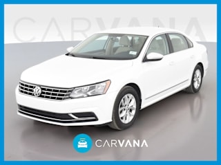 2017 Volkswagen Passat 1.8T S 1VWAT7A35HC013833 2017 Volkswagen Passat 1.8T S