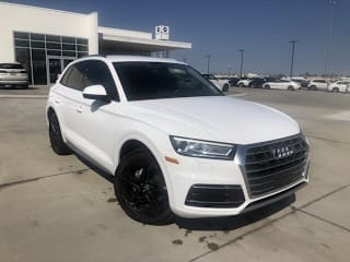 2018 Audi Q5 2.0T quattro Premium WA1ANAFY8J2170695 2018 Audi Q5 2.0T quattro Premium