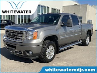 2013 GMC Sierra 3500HD Denali 1GT426E8XDF158670 2013 GMC Sierra 3500HD Denali