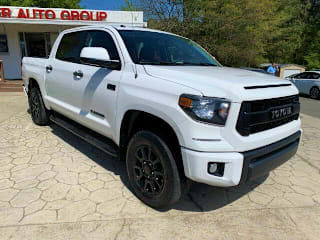 2017 Toyota Tundra SR5 5TFDW5F10HX630844 2017 Toyota Tundra SR5