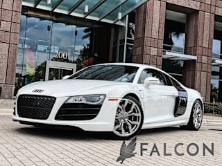 2011 Audi R8 5.2 quattro WUAENAFG7BN002905 2011 Audi R8 5.2 quattro