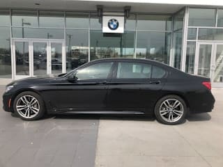 2018 BMW 7 Series 750i xDrive WBA7F2C54JG424318 2018 BMW 7 Series 750i xDrive