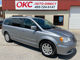 2016 Chrysler Town and Country Touring 2C4RC1BG4GR246080 2016 Chrysler Town and Country Touring