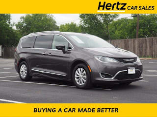 2019 Chrysler Pacifica Touring L 35th Anniversary 2C4RC1BG1KR650687 2019 Chrysler Pacifica Touring L 35th Anniversary