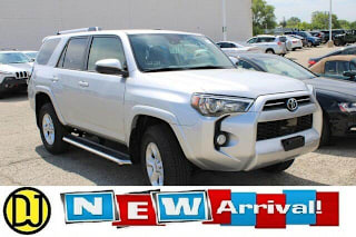 2020 Toyota 4Runner SR5 JTEBU5JR2L5801202 2020 Toyota 4Runner SR5