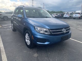 2017 Volkswagen Tiguan 2.0T S 4Motion WVGBV7AX2HW505296 2017 Volkswagen Tiguan 2.0T S 4Motion