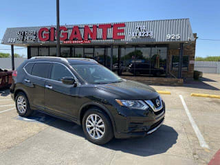 2017 Nissan Rogue KNMAT2MTXHP520981 2017 Nissan Rogue
