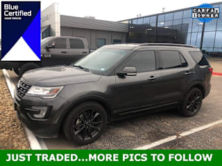 2017 Ford Explorer XLT 1FM5K7D82HGD02400 2017 Ford Explorer XLT