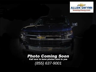 2018 Chevrolet Tahoe LS 1GNSCAKC3JR392909 2018 Chevrolet Tahoe LS