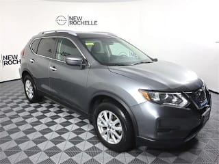 2018 Nissan Rogue SV 5N1AT2MV8JC786672 2018 Nissan Rogue SV