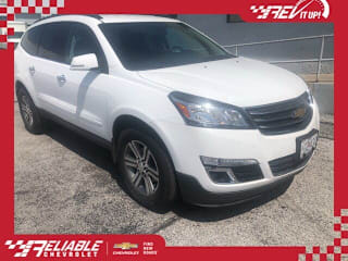 2017 Chevrolet Traverse LT 1GNKRHKD7HJ144915 2017 Chevrolet Traverse LT