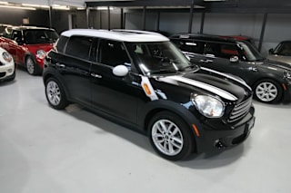 2011 MINI Cooper Countryman Base WMWZB3C58BWH95101 2011 MINI Cooper Countryman Base