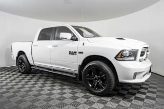 2018 Ram Pickup 1500 Sport 1C6RR7MT8JS248486 2018 Ram Pickup 1500 Sport