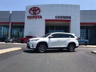 2019 Toyota Highlander XLE 5TDKZRFH3KS335785 2019 Toyota Highlander XLE