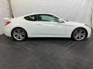 2012 Hyundai Genesis Coupe 3.8 Grand Touring KMHHU6KH4CU074785 2012 Hyundai Genesis Coupe 3.8 Grand Touring