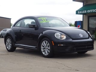 2017 Volkswagen Beetle 1.8T Classic 3VWF17AT7HM621153 2017 Volkswagen Beetle 1.8T Classic