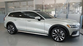 2020 Volvo V60 Cross Country T5 YV4102WK5L1044550 2020 Volvo V60 Cross Country T5