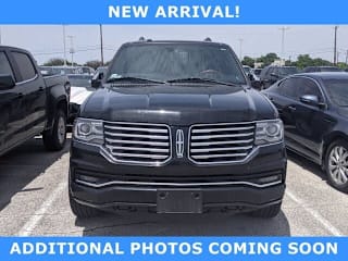 2017 Lincoln Navigator L Select 5LMJJ3HT9HEL12178 2017 Lincoln Navigator L Select