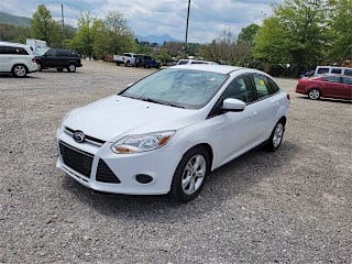 2014 Ford Focus SE 1FADP3F28EL457545 2014 Ford Focus SE